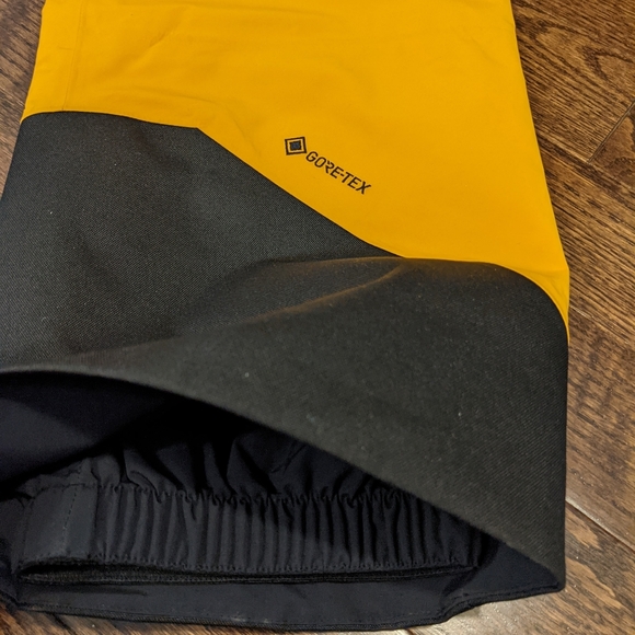 Peak Performance Snow Pant Shell - Picture 10 of 12